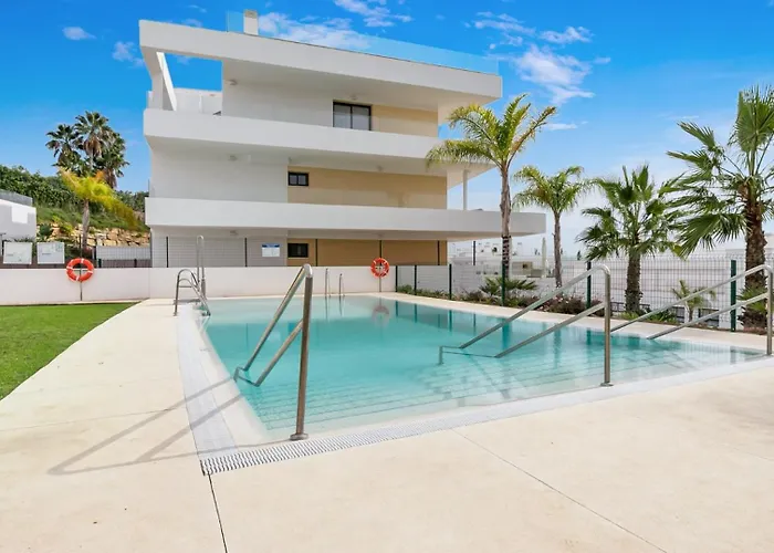 Apartman Vivi Homes - Roli Pool, Terrace, Golf & Estepona
