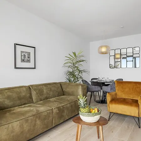 Daire Vivi Homes - Roli Pool, Terrace, Golf &