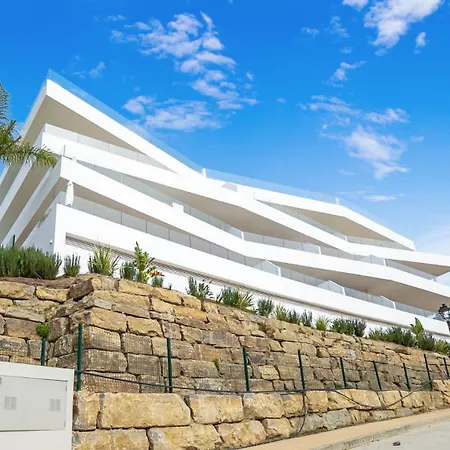 Vivi Homes - Roli Pool, Terrace, Golf &