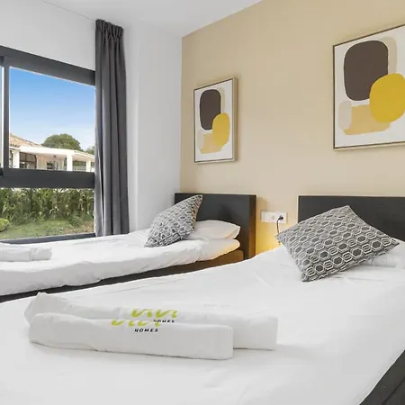公寓 Vivi Homes - Roli Pool, Terrace, Golf &